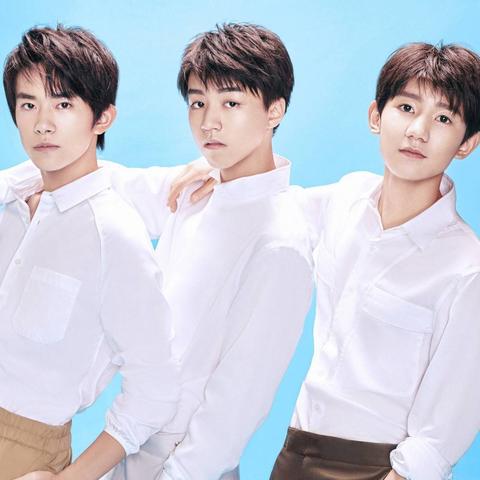 TFBOYS 2017最新海报揭秘，青春的旋律与未来的展望