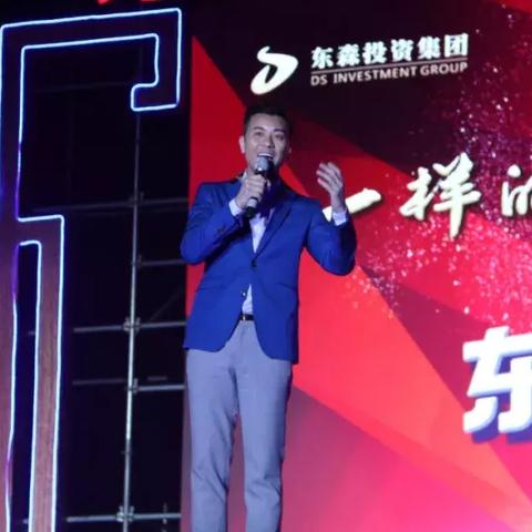 她2014年最新演唱会完整版，音乐盛宴的璀璨瞬间，2014年音乐盛宴，她演唱会完整版璀璨瞬间